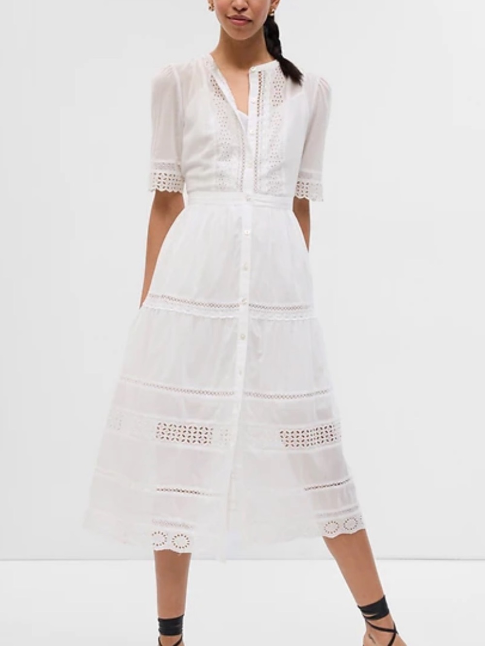 Gap button up eyelet cottage core midi dress. Medium